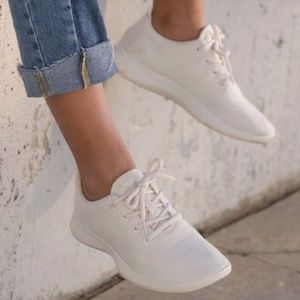 Allbirds Natural White Merino Wool Runners Sneakers Size 8